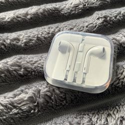 New Original Apple iPhone EarPods 3.5mm Headset Earphones Headphones