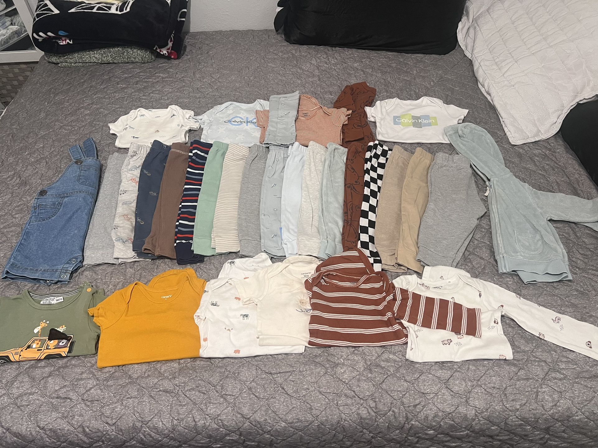 Ropa De 12-18 Meses, Sabanitas Y Toallas De Baño - Baby Boy- 12-18 Months Clothes, Sheets And Bath Towels