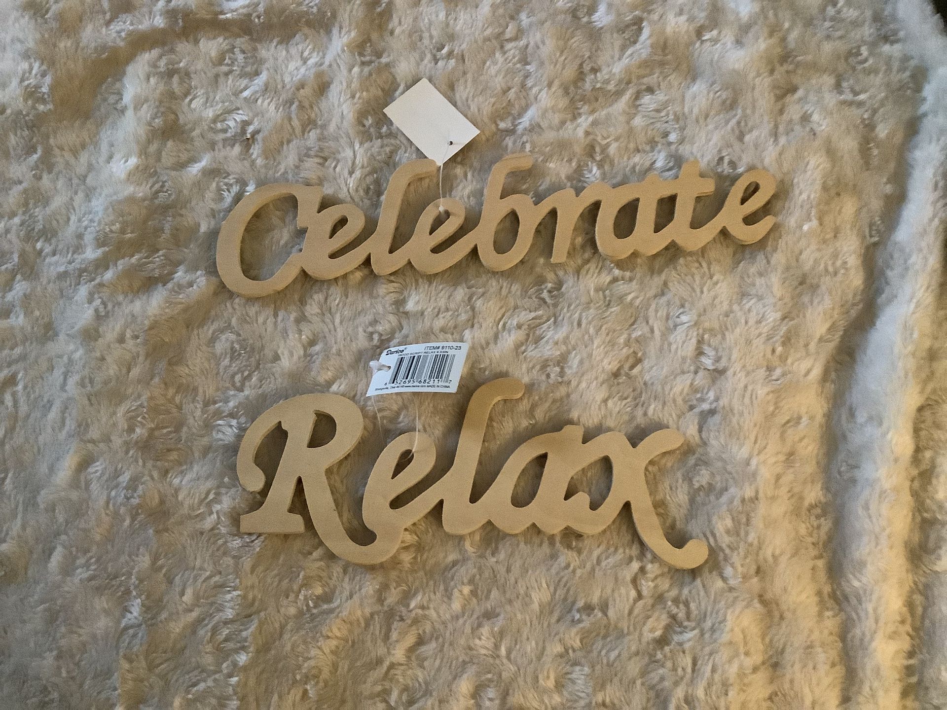 Wood Signs Can Be Painted Or Stained