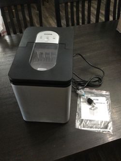 Ice maker
