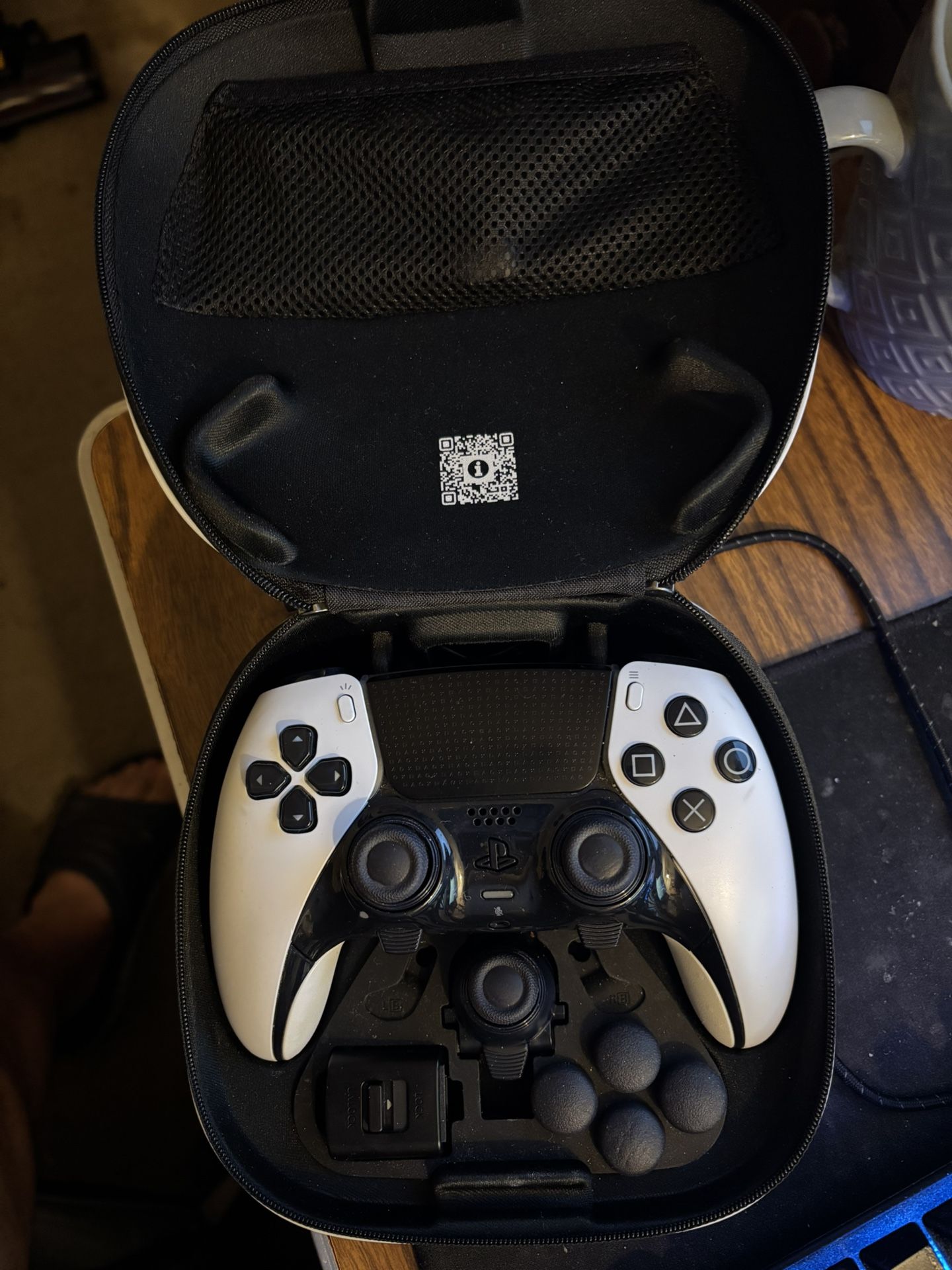 PlayStation Dual Sense Edge Wireless Controller Good Condition 