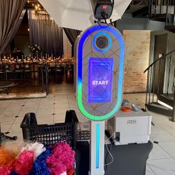 LED Mirror Photo Booth For Sale (A La venta)