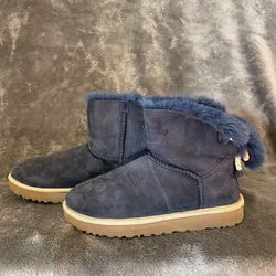 Ugg Boots Selene 🔥 Size 9