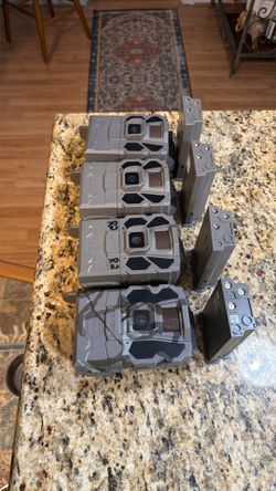 (4) Tactacam Game Cameras + Lithium Batteries