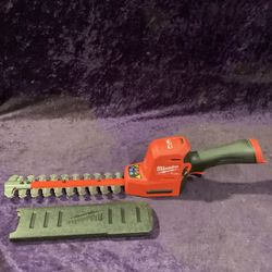 🧰🛠Milwaukee M12 FUEL 8” Brushless Cordless Battery Hedge Trimmer-NEW!(Tool-Only)-$95!🧰🛠