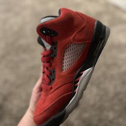 Jordan 4 Reds 