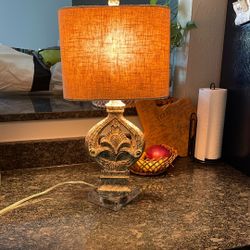 Vintage inspired lamp 