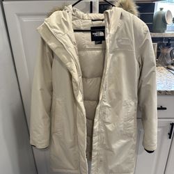 North Face - Arctic Parka (Women’s Small)