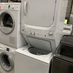 WASHER AND DRYER COMBO 