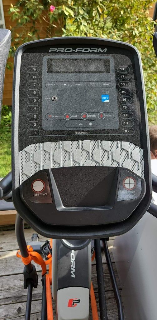 New Pro - Form Elliptical
