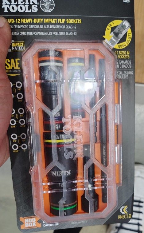 KLEIN QUAD-12 HEAVY-DUTY IMPACT FLIP SOCKETS