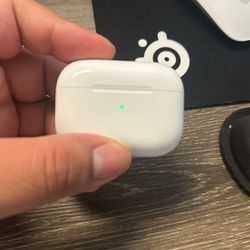 AirPod Pro Model Number A2084