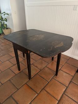 Antique folding table