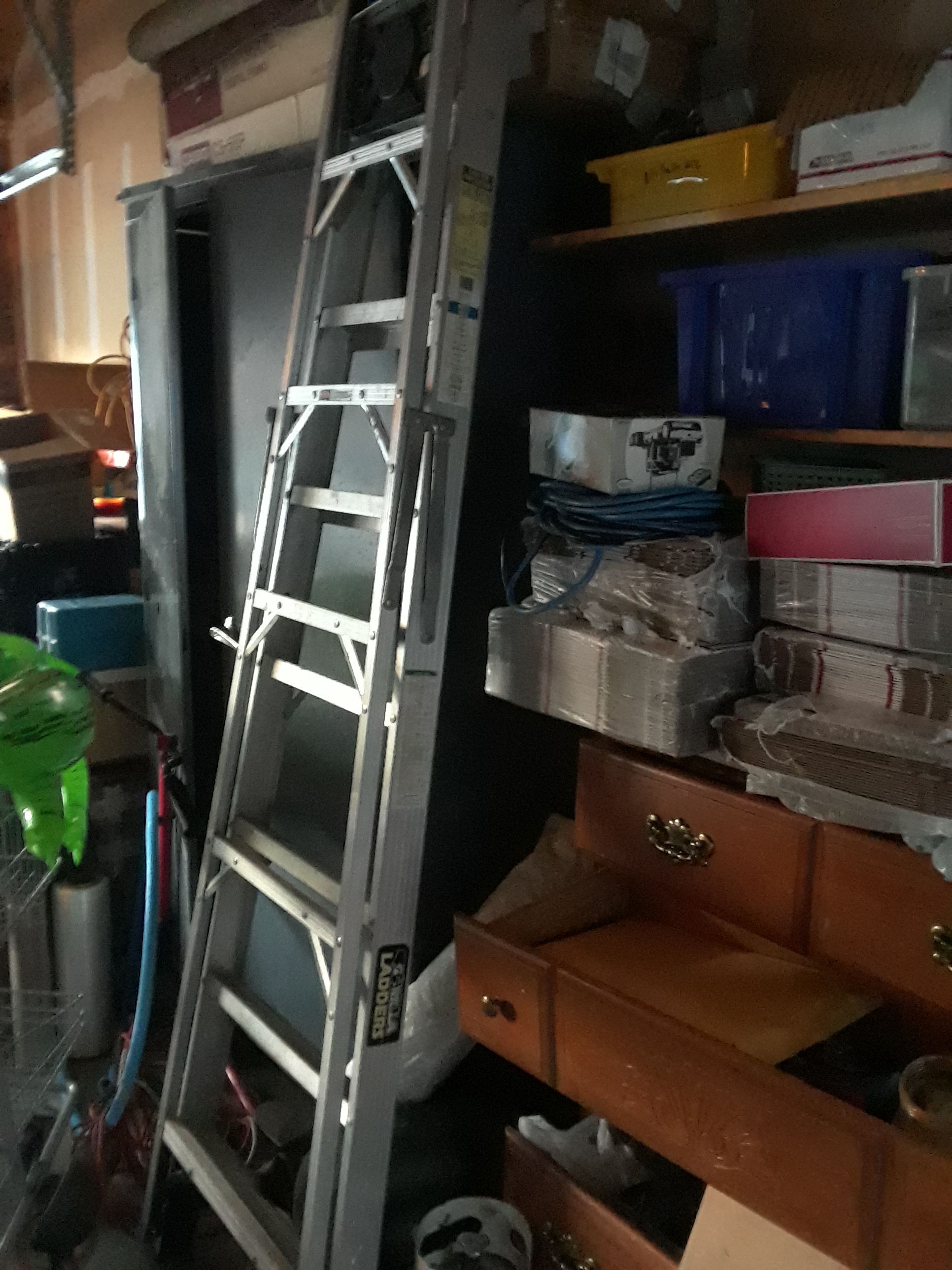 8 foot aluminium ladder