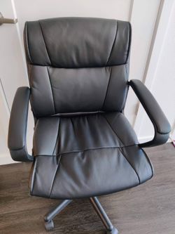 Amazon Basics Mid-Back Padded Office Desk Chair with Armrests