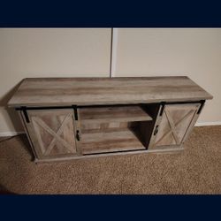 TV Stand 