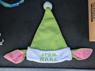 Star Wars Yoda Christmas Hat