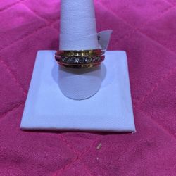 14KT Gold Diamond Ring