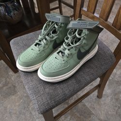 Nike Air Force 1