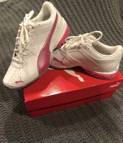 Puma Shoes Size 7 1/2