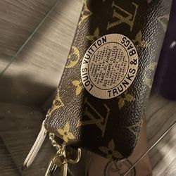 AUTHENTIC LOUIS VUITTON POUCH