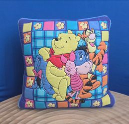 Vintage 1990's Disney Winnie The Pooh Throw Pillow 14"×14"