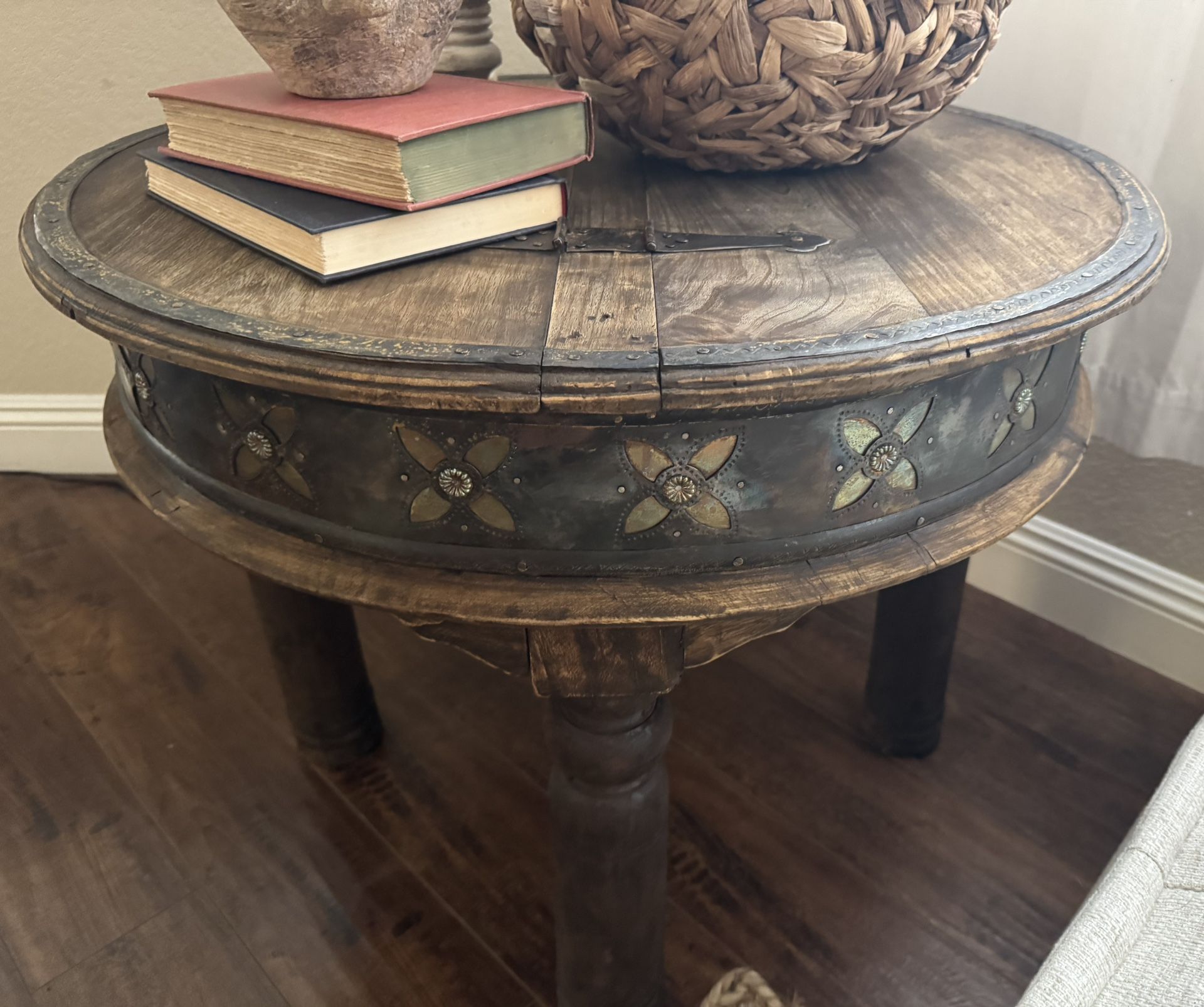 Wooden Vintage Round Coffee Table with Metal Design & top compartment  