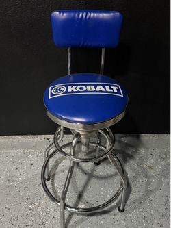 Kobalt chair