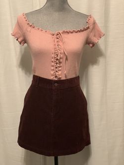 Crop Top & Cloth High-Waisted Skirt