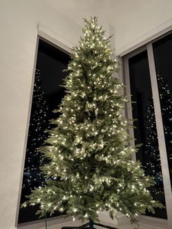 9ft Viral Home Depot Christmas Tree New