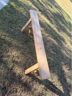 Entry bench