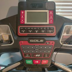 Sole F80 Tredmill