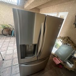 LG Refrigerator 