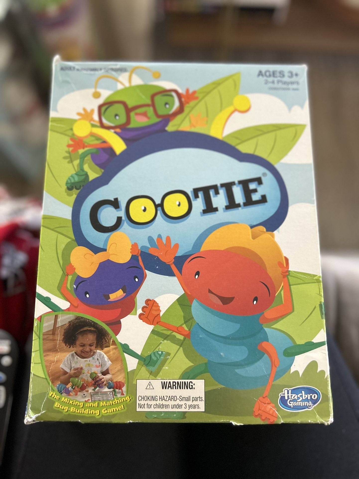 Great Kids Game. Cootie game, all pieces / damaged box. (Cross posted)