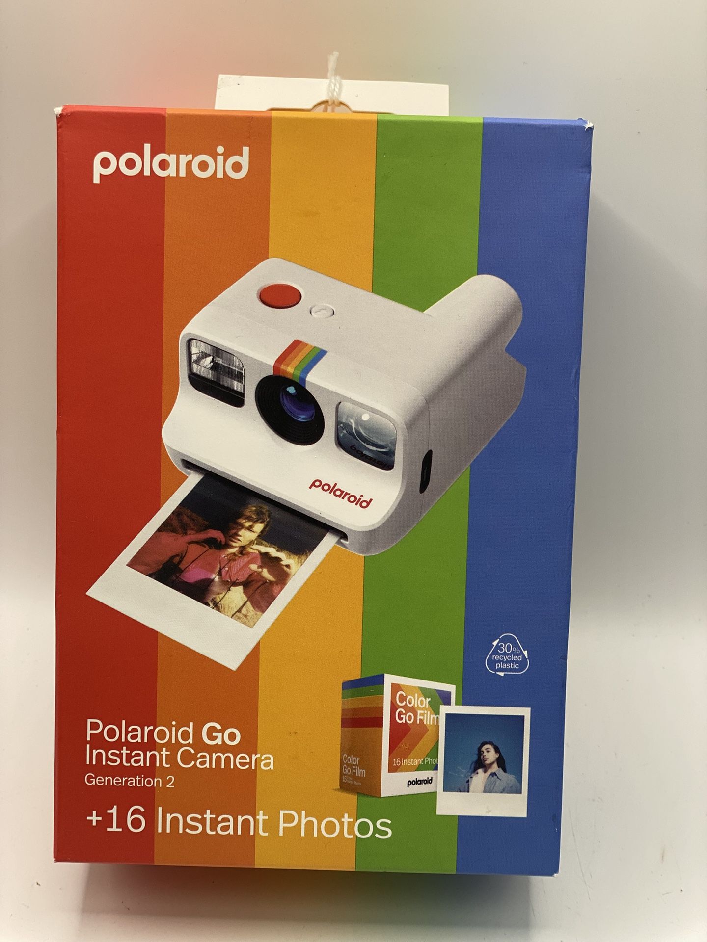 Go Instant Camera -Gen 2 Polaroid- White + 16 Instant Photos 