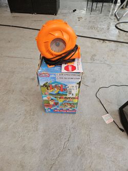 Play house bouncer