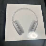 Air POD Maxes (white )