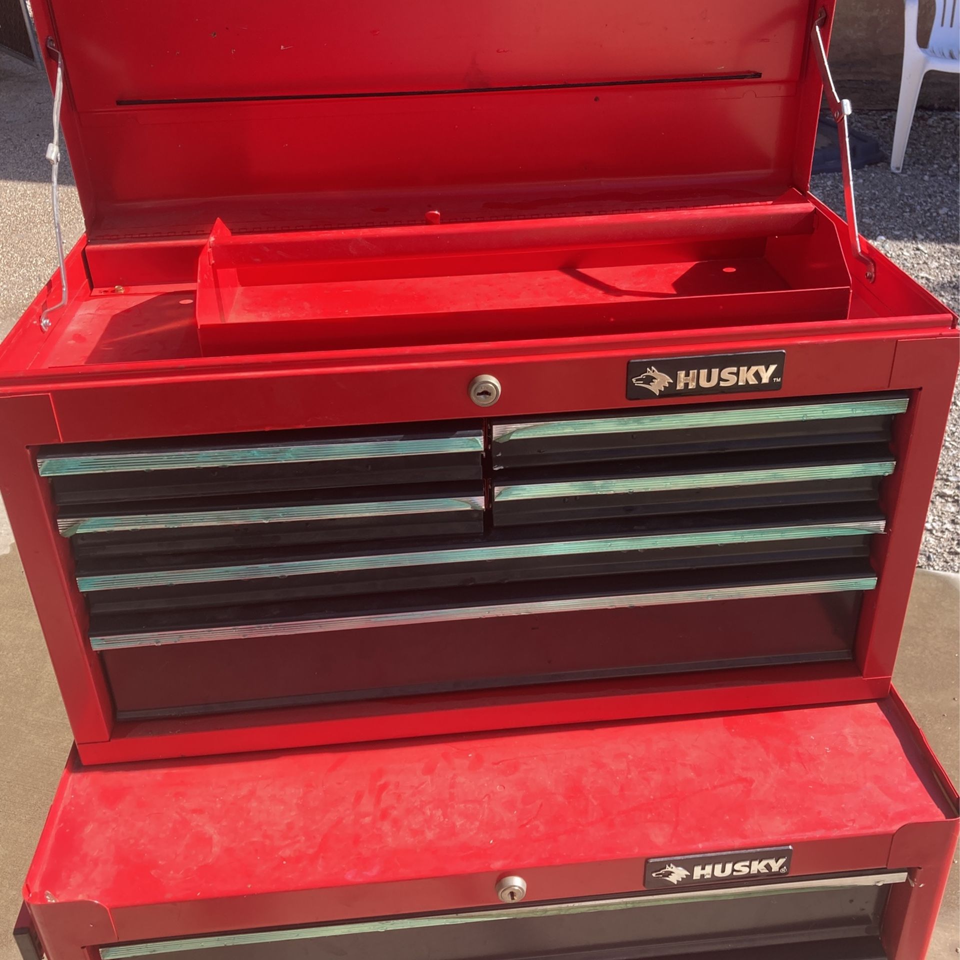 Husky Tool Box for Sale in Oak Glen, CA OfferUp