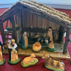 Vintage 12 Piece Porcelain Nativity Scene 14" X 10" X 8" 