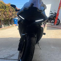 2015 Yamaha R1  Sell Or Trade Anything With LS