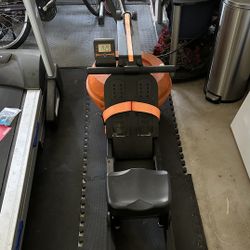 Runow Water Rowing Machine