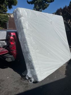King size mattress boxpring