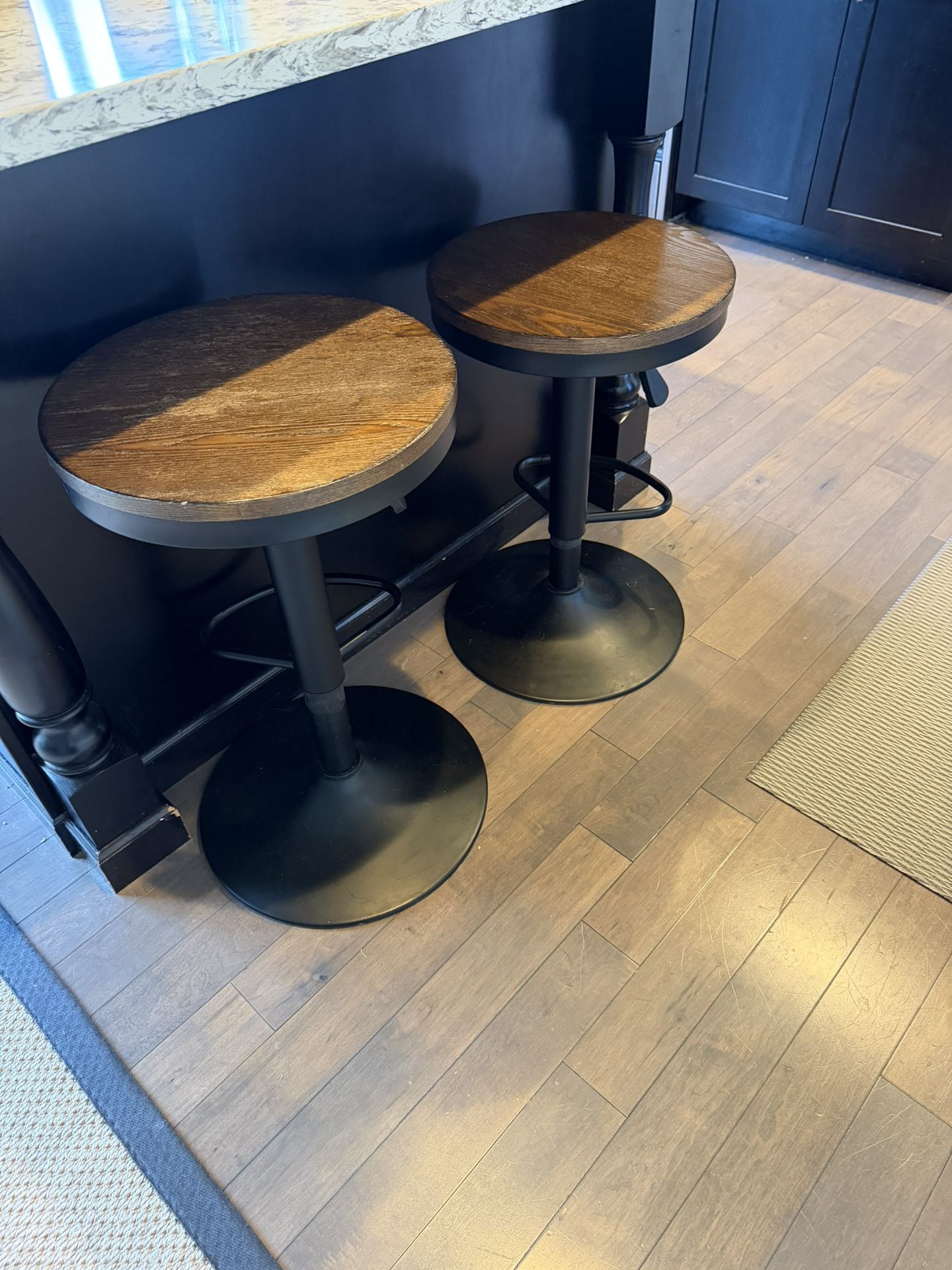 Bar Stools(2)