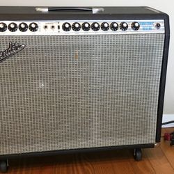 1973 Fender Silverface Vibrosonic Reverb amplifier