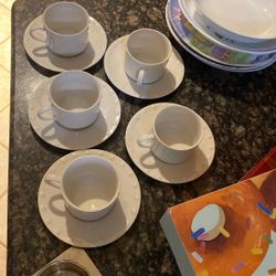 White Coffee Cups And Plates 