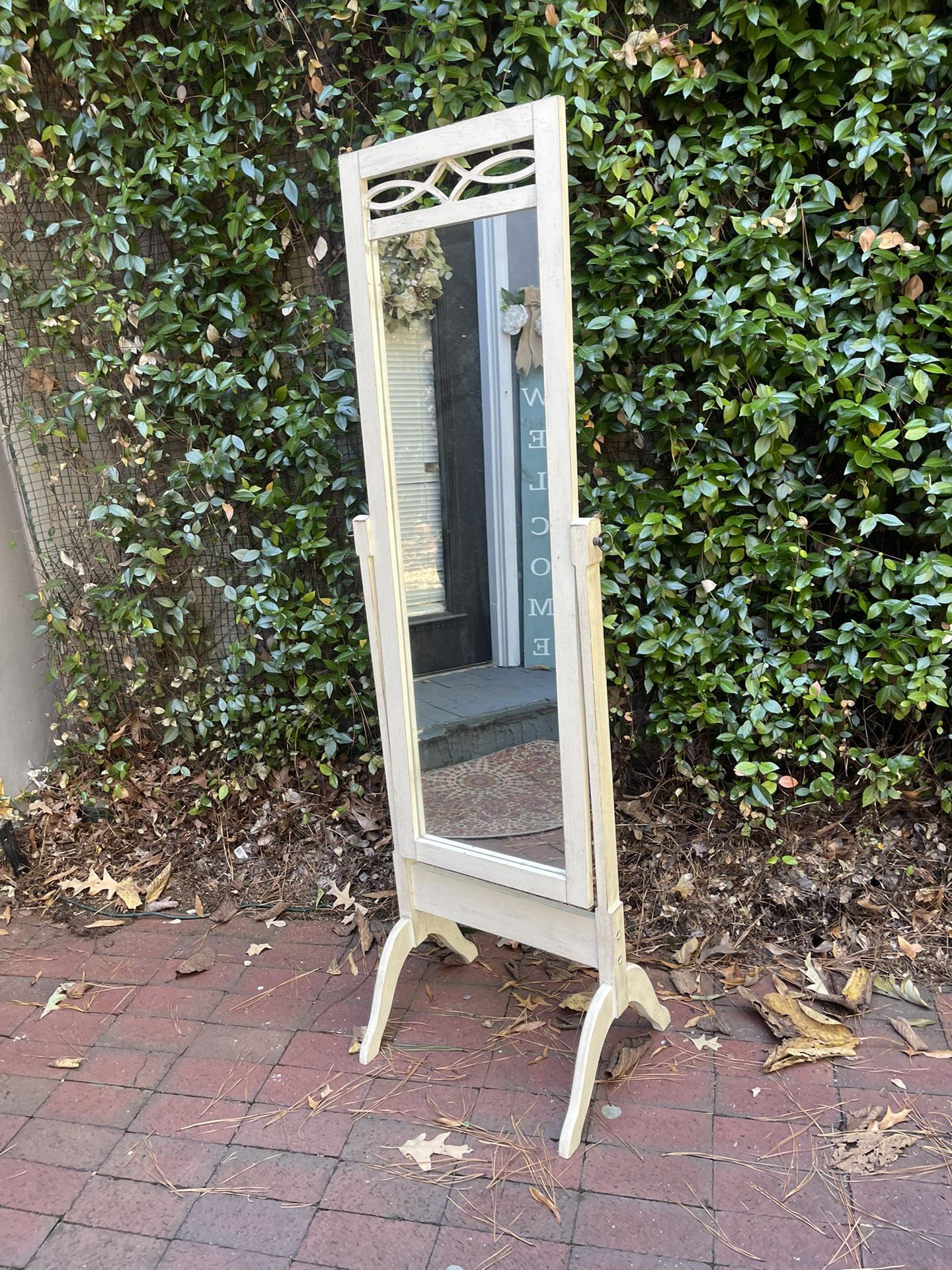 Full Body Adjustable Mirror Off White Boho Style