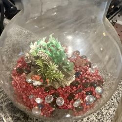 Fish Bowl w/ Rocks An Ornament