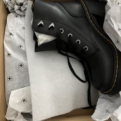 NIB Dr Marten Jesy Boot 
