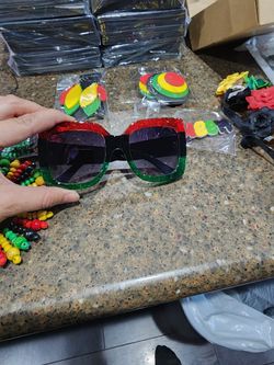 Jamaican accessories