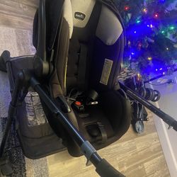Evenflo stroller with detachable car seat, bassinet missing